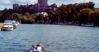 How to Get to Windsor Castle from London by Boat Featured Image