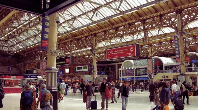 London Victoria Station