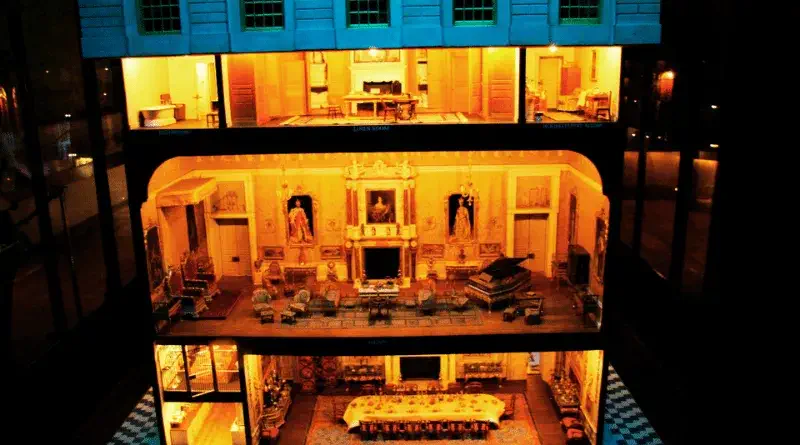 Queen Mary's Dolls' House