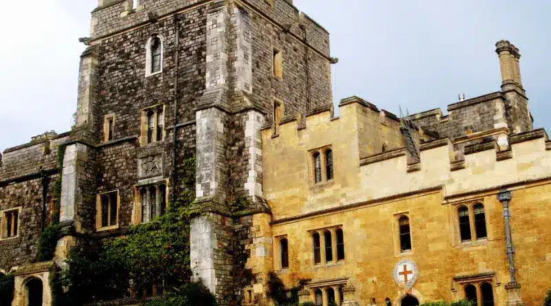 Lower Ward Houses